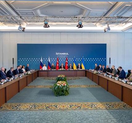 РФ заговорила про новий раунд перемовин у Стамбулі