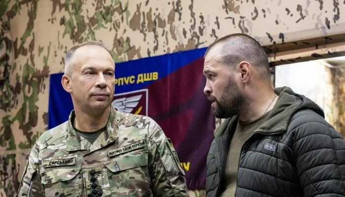 Сирський відвідав Покровськ та звернувся до командирів із вимогою