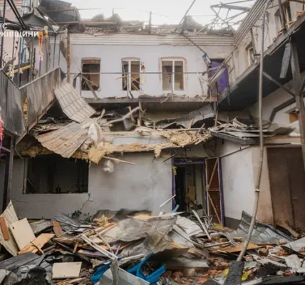 У Харкові зросла кількість постраждалих внаслідок удару РФ по дитсадку (оновлено)