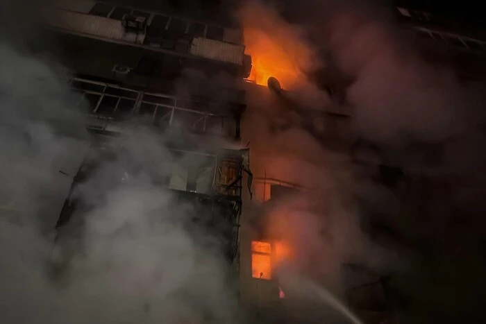 У Києві понад 20 постраждалих, є загиблі: у ДСНС розкрили подробиці про атаку РФ