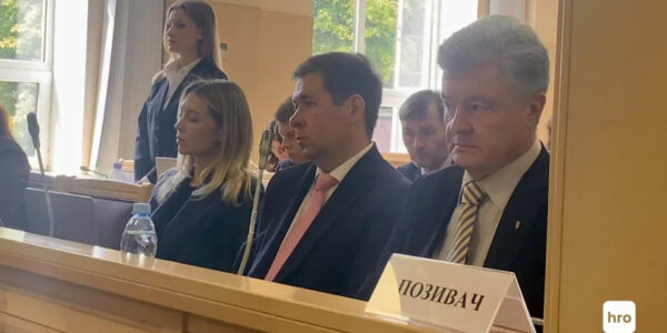 "Це політична атака". В Порошенка відповіли на рішення НБУ