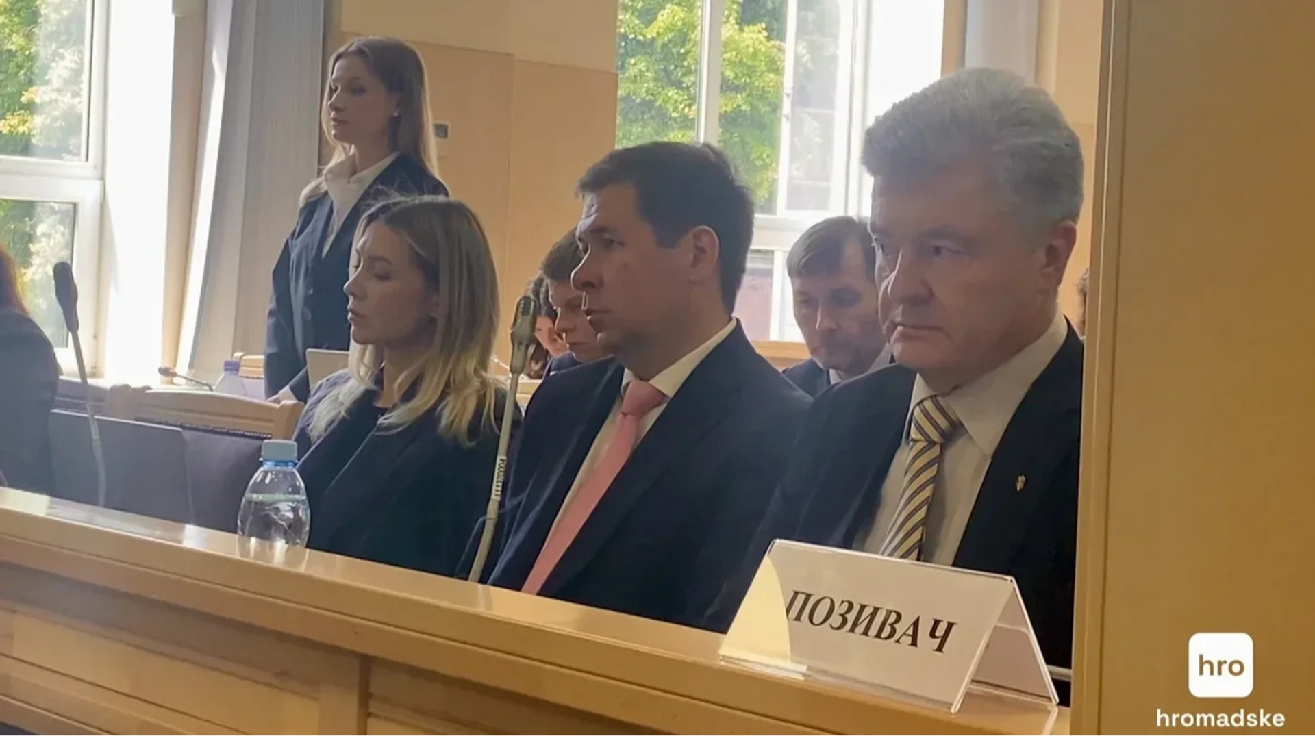 "Це політична атака". В Порошенка відповіли на рішення НБУ