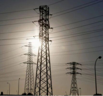 На Чернігівщині світло повернули половині споживачів