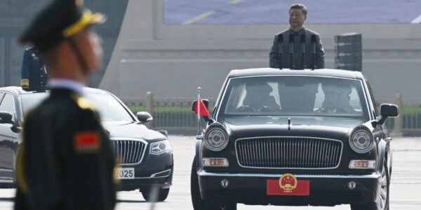 Китай призупиняє частину обмежень на рідкісноземельні метали