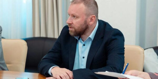 У Мінфіні розкритикували ідею підняти зарплати учителям до трьох мінімалок