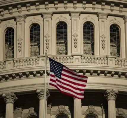 The Times: США застерігають Європу від конфіскації російських активів