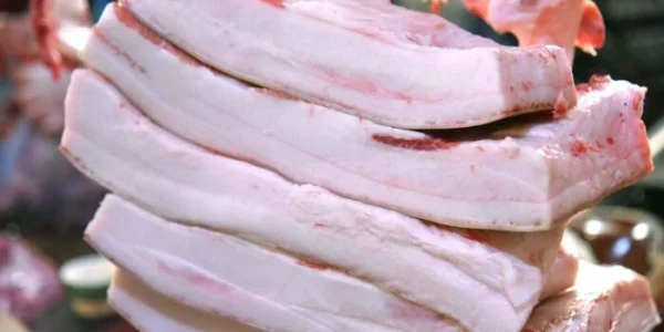 Україна різко збільшила імпорт свинини та сала у 2025 році