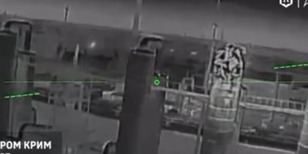 Мадяр показав ураження хімзаводу в Криму