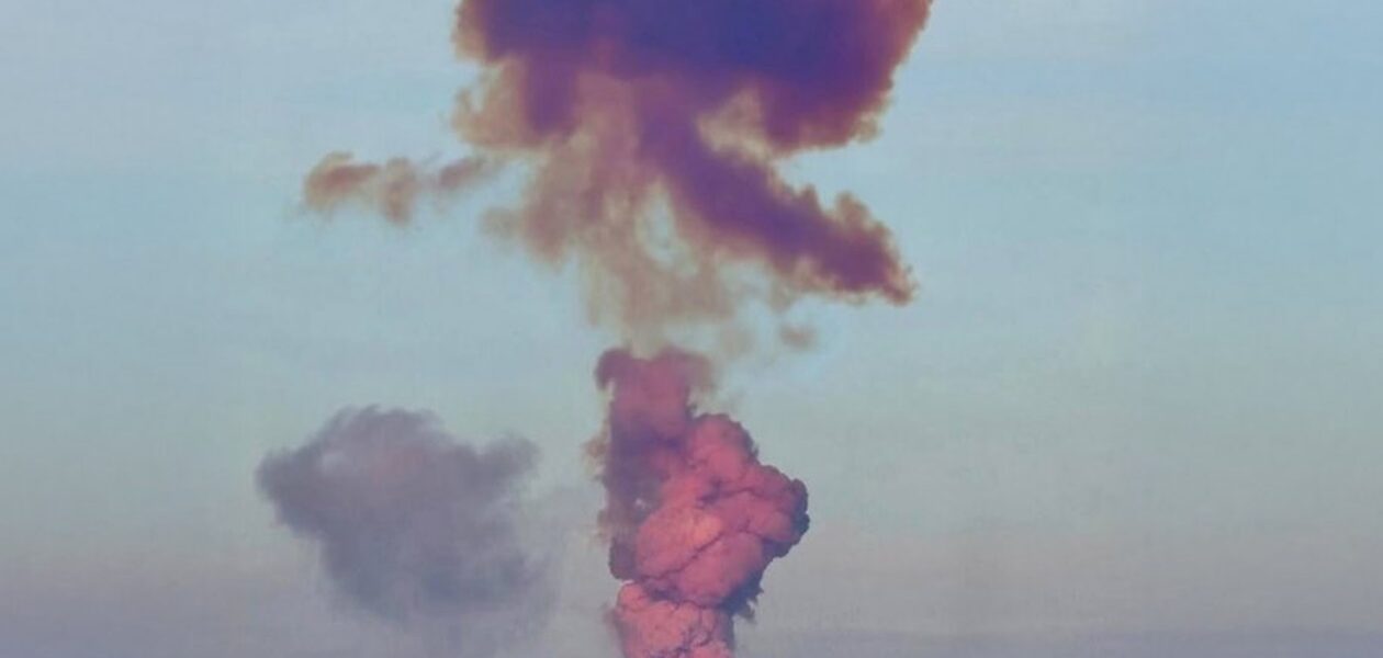 На ядерній ракетній базі РФ стався потужний вибух