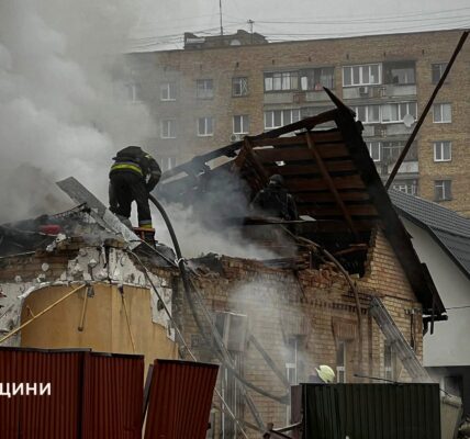 ДСНС показала наслідки обстрілу Київщини