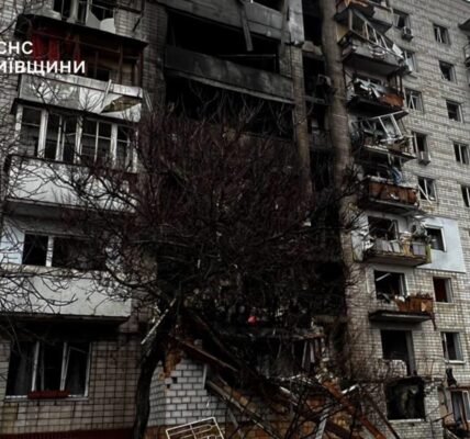 У Вишгороді показали наслідки атаки "шахедів"