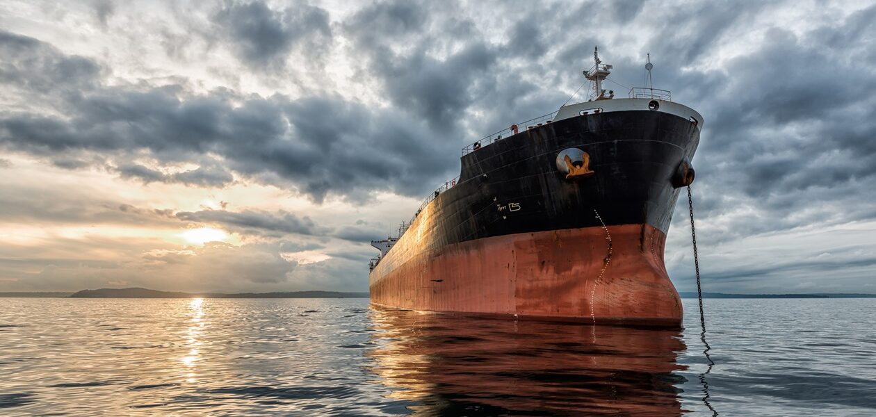 Вибухнув третій танкер, що возив російську нафту