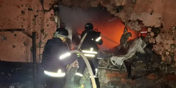 Удар по Дніпропетровщині: постраждали люди, спалахнули пожежі (фото)