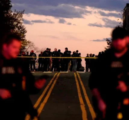 Стрілянина у США, вибухи в окупованих Донецьку та Луганську: головне за ніч