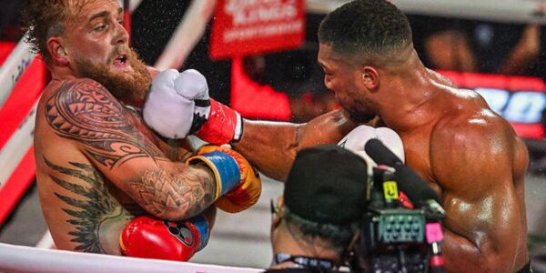 Нокаут Джошуа обернувся тяжкою травмою для Пола