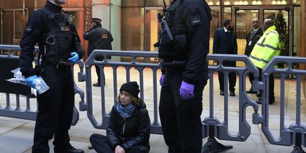 У Британії арештували екоактивістку Грету Тунберг