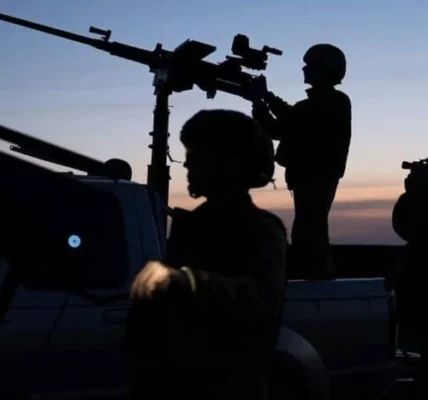 На Київщині через нічну атаку дронів пошкоджено будинки: подробиці від ОВА