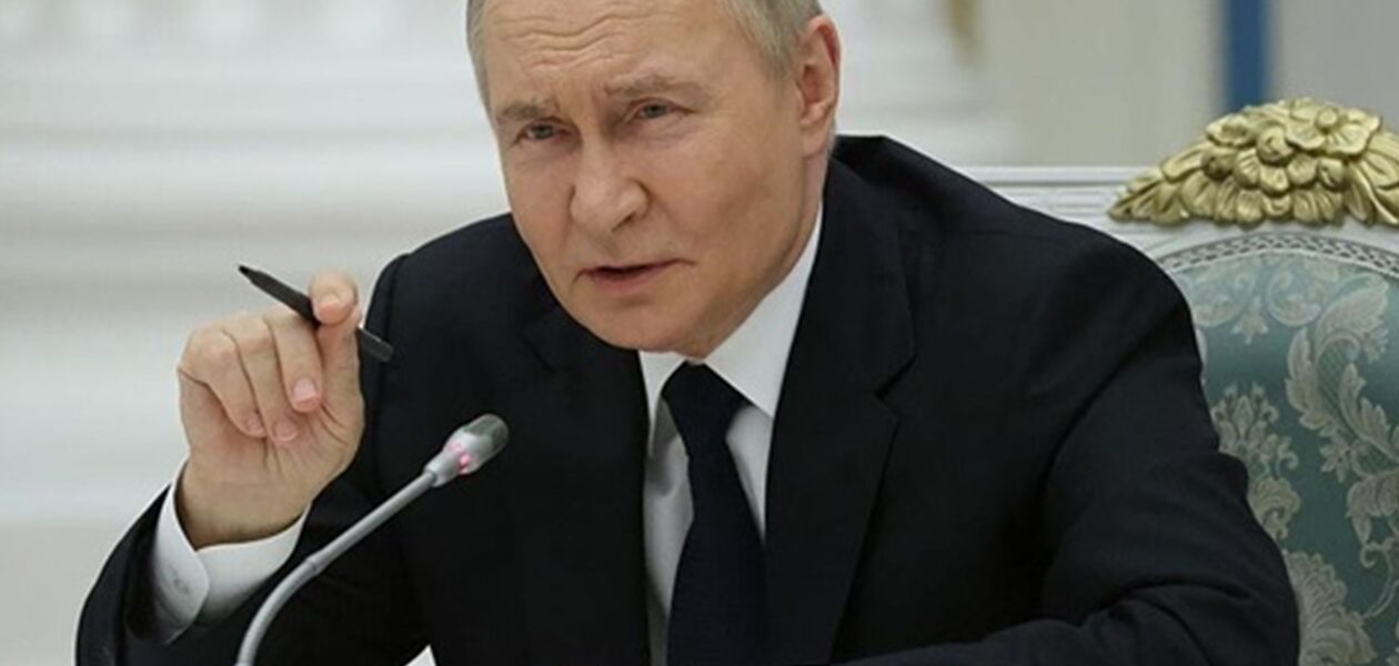 Путін отримав прохання "добити" Україну