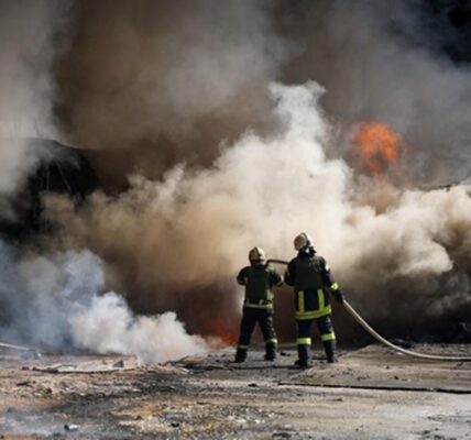 Одесу атакують "шахеди": є влучання у двоповерхівку