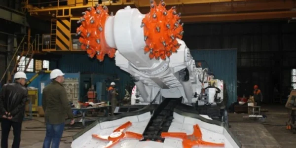 У 2025 ДТЕК виготовив 8 прохідницьких комбайнів та 2,3 млн запчастин для забезпечення вуглевидобутку