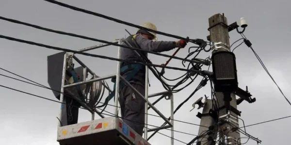 Через ворожі обстріли є знеструмлення у чотирьох областях