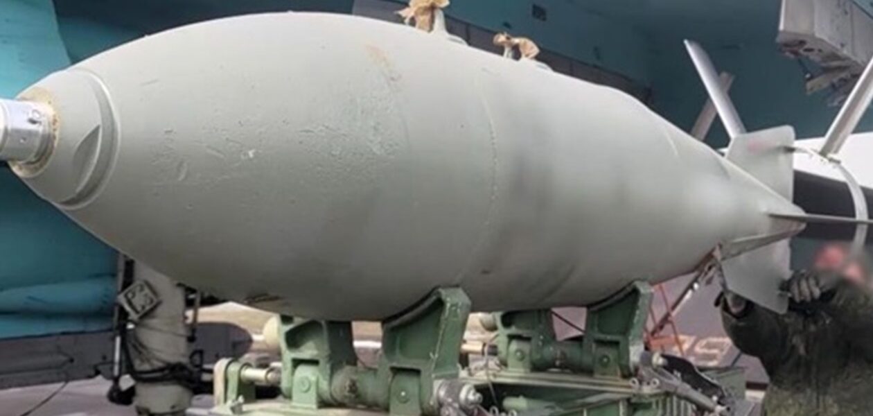 Росія підірвала важливу дамбу на Донеччині