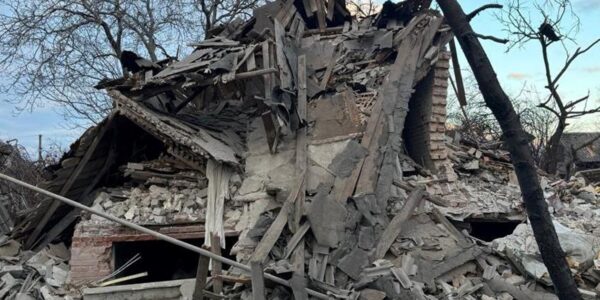 Росіяни скинули три бомби на Слов’янськ, є жертви