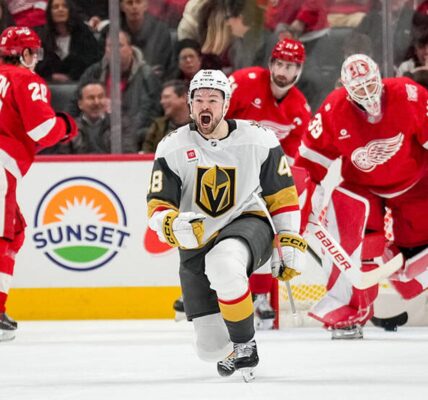 НХЛ: переможний вечір для Вегаса і Кароліни