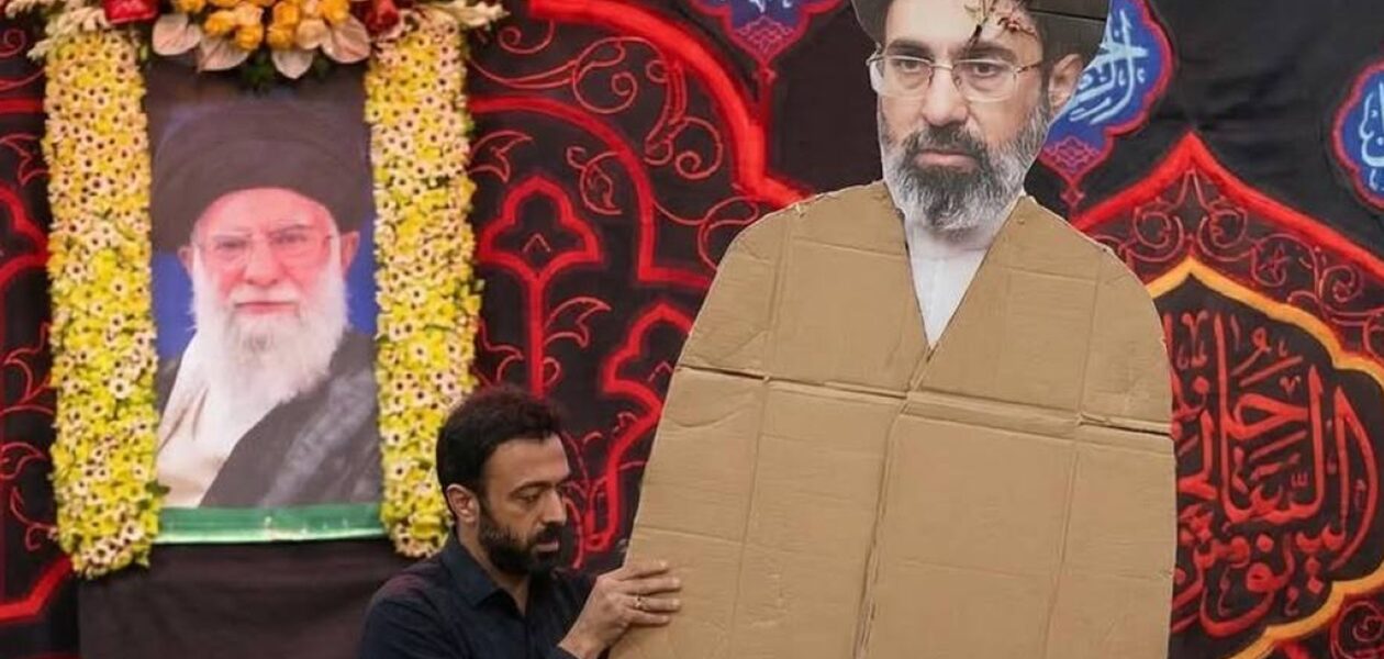 Лідер Ірану Моджтаба Хаменеї лежить у комі - ЗМІ