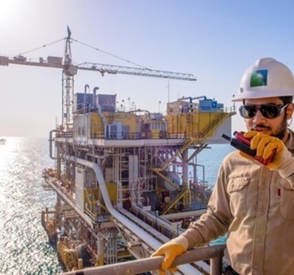 Саудівська Аравія переспрямовує експорт нафти - ЗМІ