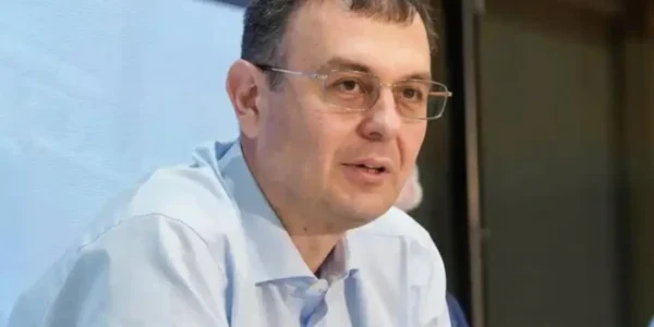 «Тіньовий ринок сигарет росте, а обговорюється повна дурня». Гетманцев обурився відсутністю результатів роботи БЕБ