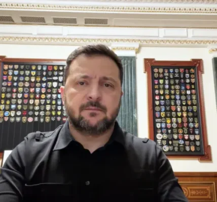 «Щодня зазнають серйозних втрат». Президент розповів деталі весняного наступу РФ