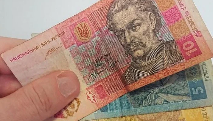 Відсьогодні деякі купюри не прийматимуть у крамницях: деталі від Нацбанку