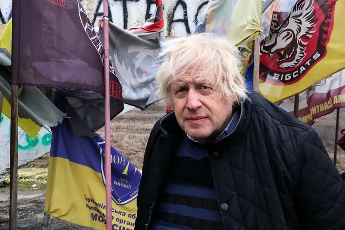 Таємне відрядження Джонсона на передову: ексклюзивні коментарі та фото