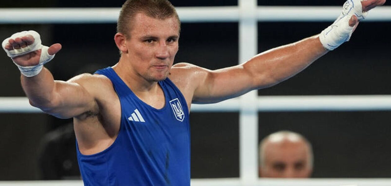 Хижняк уклав суперника на ринг у першому раунді