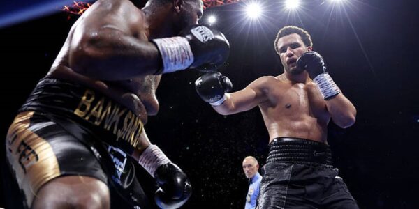 Ітаума завершив бій з Франкліном достроково