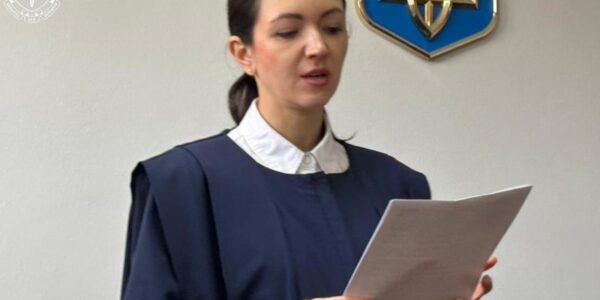 Київська чиновниця, яка закупила овочерізки для укриттів, отримала вирок