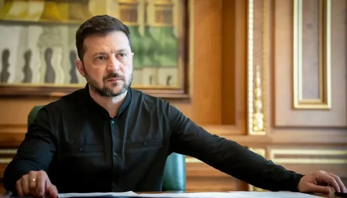 Зеленський продовжив військовий збір на три роки після війни