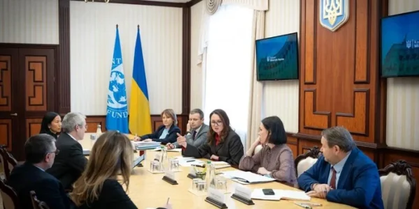 Команда МВФ прибула до України