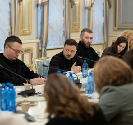 «Для рускіх це – ризикований крок». Зеленський розповів про новий тренд на фронті