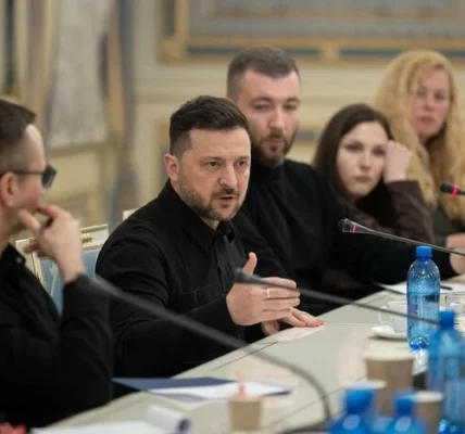 Зеленський назвав три міста, які Путін дав наказ захопити до Дня Перемоги
