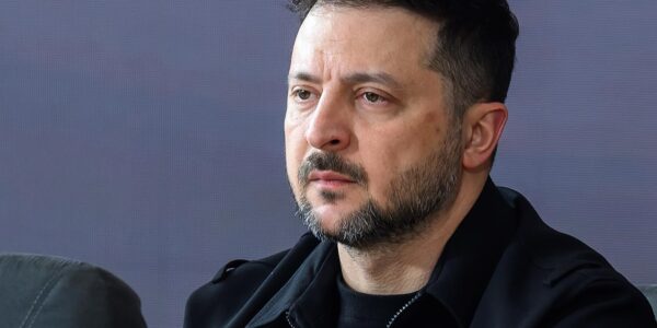 Зеленський відповів Венсу на заяву про скорочення допомоги Україні