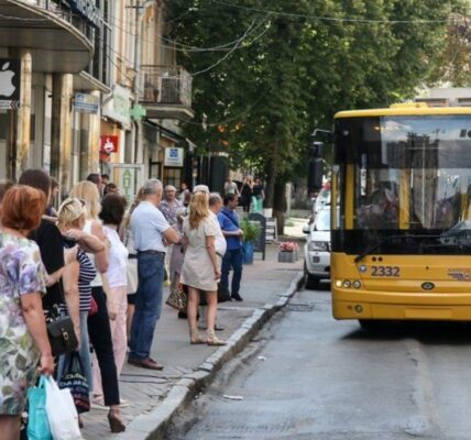 Безкоштовний проїзд лімітують: за що пенсіонерам доведеться платити