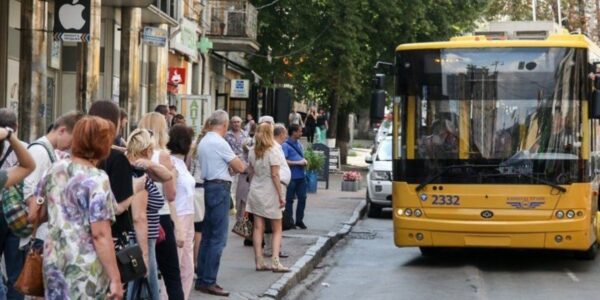 Безкоштовний проїзд лімітують: за що пенсіонерам доведеться платити