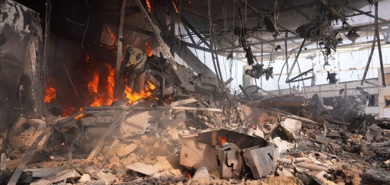 РФ вдарила по Запоріжжю, є жертви
