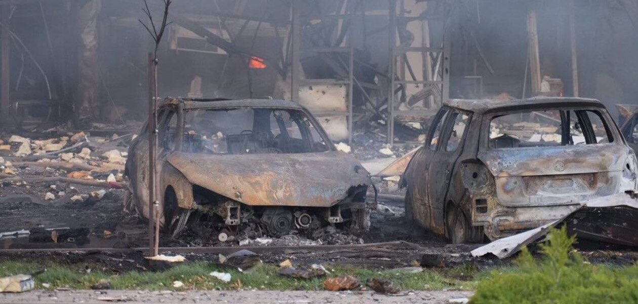 Удар по Запоріжжю: 12 загиблих, 16 поранених