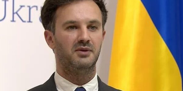Тихий викрив наміри РФ щодо України в обмовці помічника Путіна