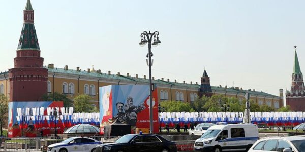 Кремль відмінив запрошення іноземним ЗМІ на парад 9 травня