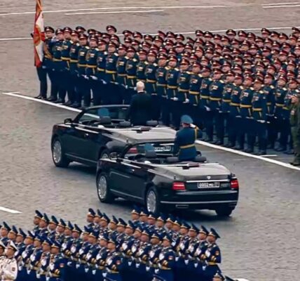 У Москві відбувся найкоротший в історії парад