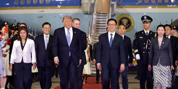 Вперше з 2017 року: Трамп прибув до Китаю